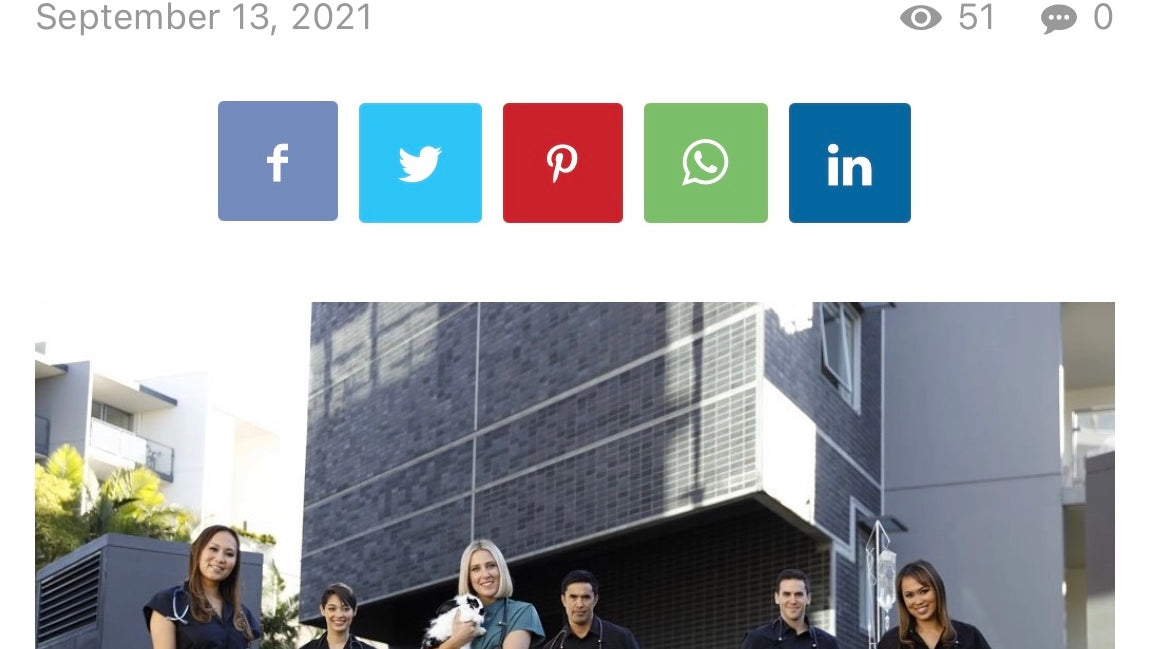 Bondi Vet’s twins sisters reinvent the traditional scrubs